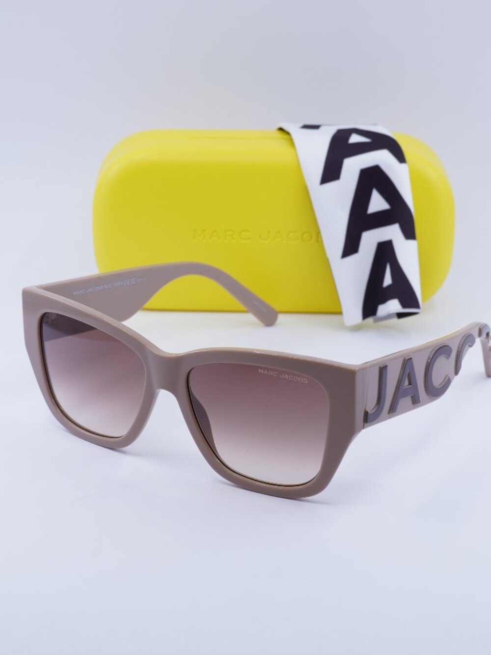 Marc Jacobs MARC 695/S 0NOY HA Square Sunglasses - Nude Brown / Brown Gradient